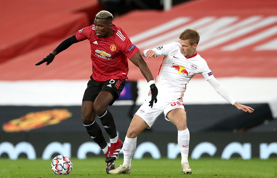  Rookie在曼联比赛中败北，出色防守引发热议！上演精彩一战